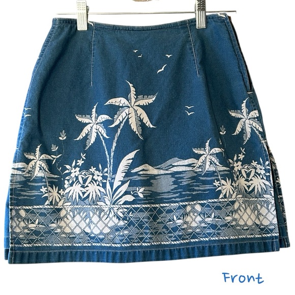 Liz Claiborne Dresses & Skirts - VTG Liz Claiborne Tropical Denim Skirt 2 Petite